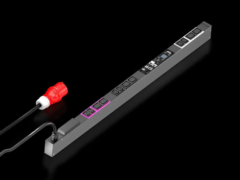 Rittal DK 7979.532 DK PDU ilave ölçümlü, kompakt basic güç dağıtımı, çıkış başına enerji ölçümü dahil, network ara yüzlü ve ekranlı ile GUD: 44x1095x70 mm, IEC 60 320: 6x C13 + 6x C19