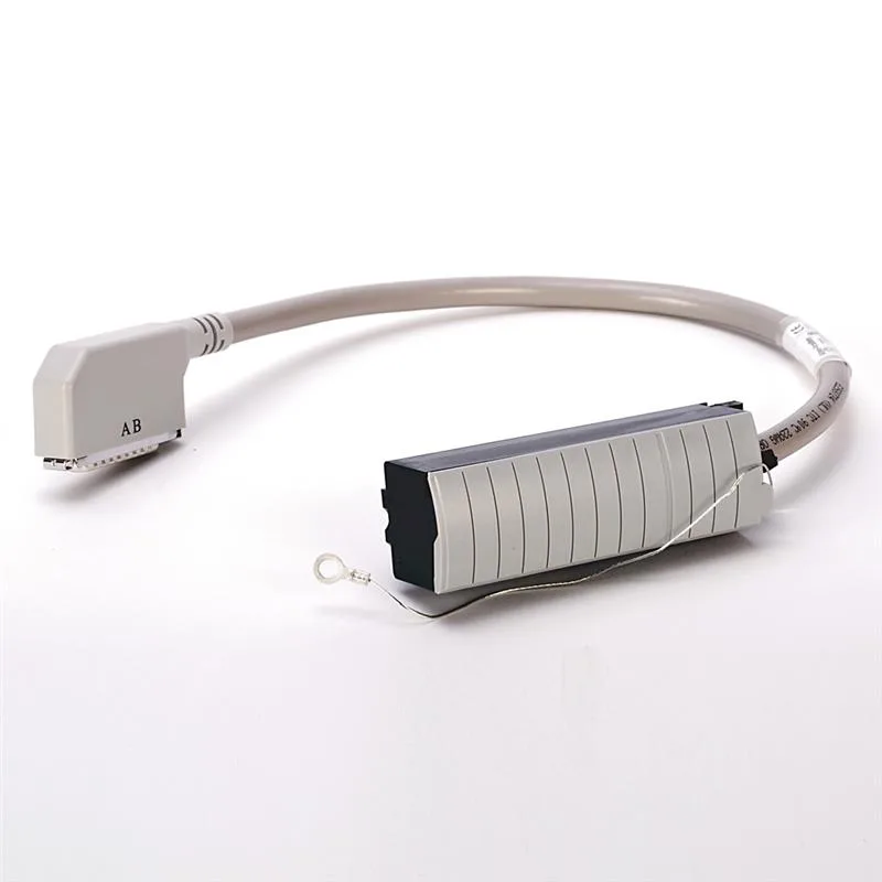 Allen Bradley 1492-CONACAB005D PLC Conversion Cable