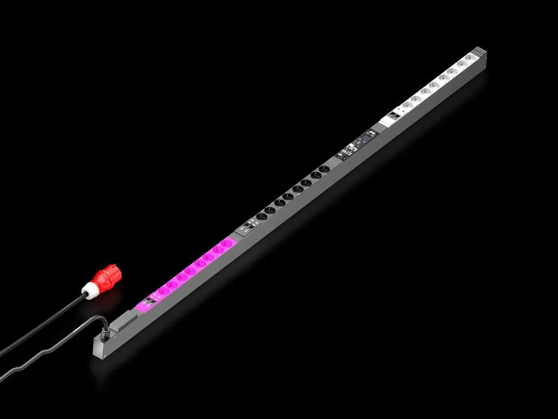 Rittal DK 7979.534 DK PDU ilave ölçümlü, kompakt basic güç dağıtımı çıkış başına enerji ölçümü dahil, network ara yüzlü ve ekranlı ile, GUD: 44x2095x70 mm, CEE 7/3: 24x topraklama pimi