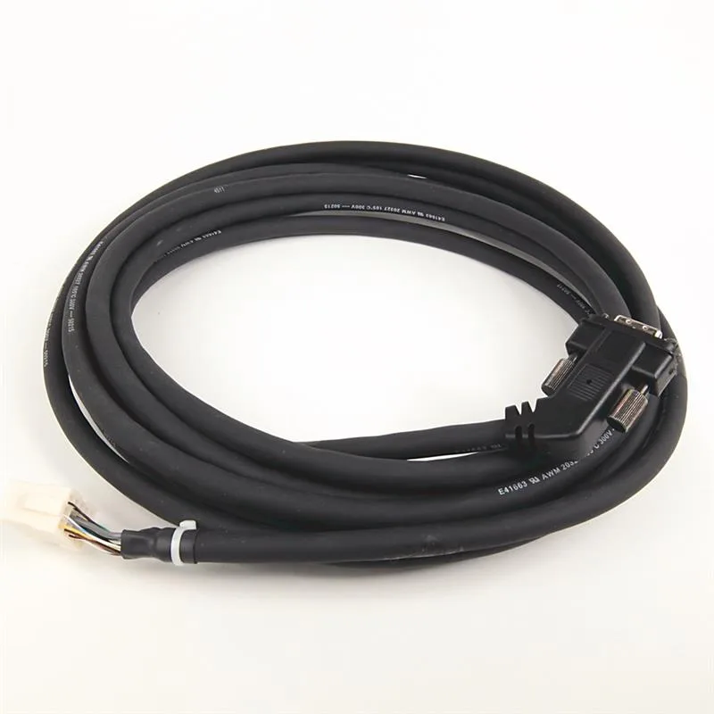 Allen Bradley 2090-DANFCT-S07 CABLE