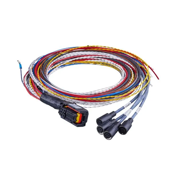 IFM ecomatDisplay/Cable/40p/O2M2/4X M16 4 analog kamera için AMP konektörlü bağlantı kablosu