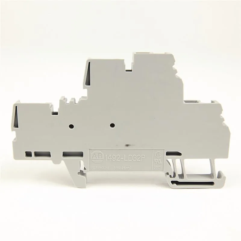 Allen Bradley 1492-LD3 IEC Term Blck 51x725x475mm Spr Clp