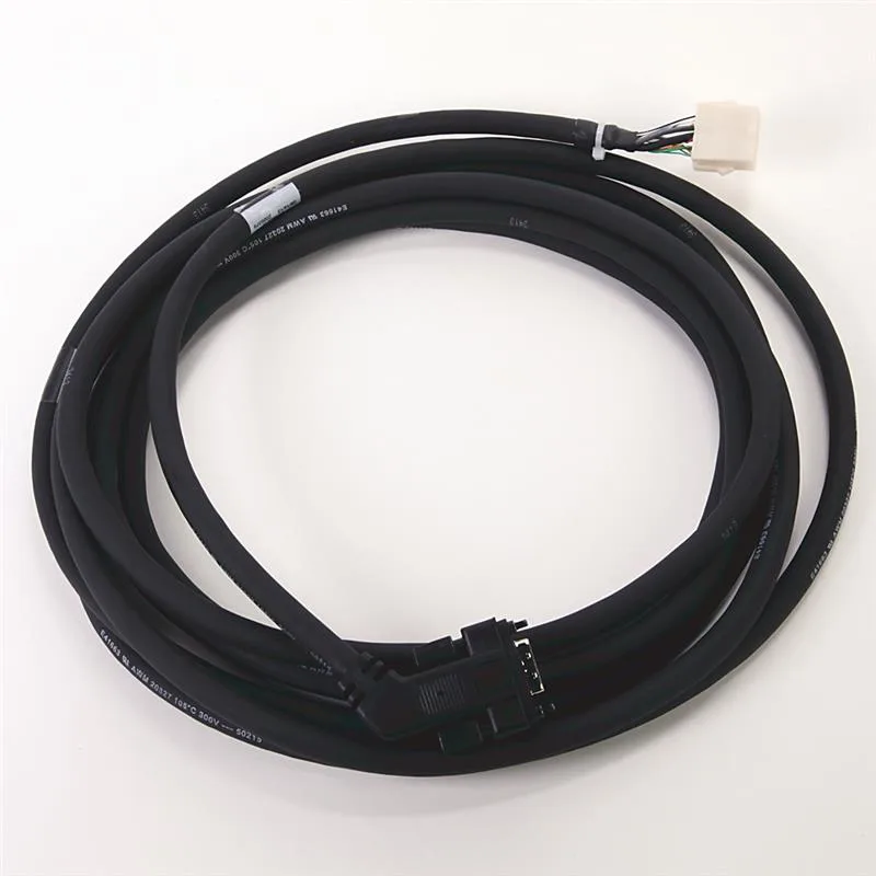 Allen Bradley 2090-DANFCT-S05 CABLE