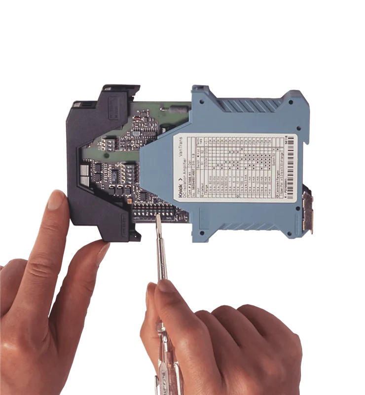 KNICK P2700H1-S002 Üniversal İzole Sinyal Çevirici