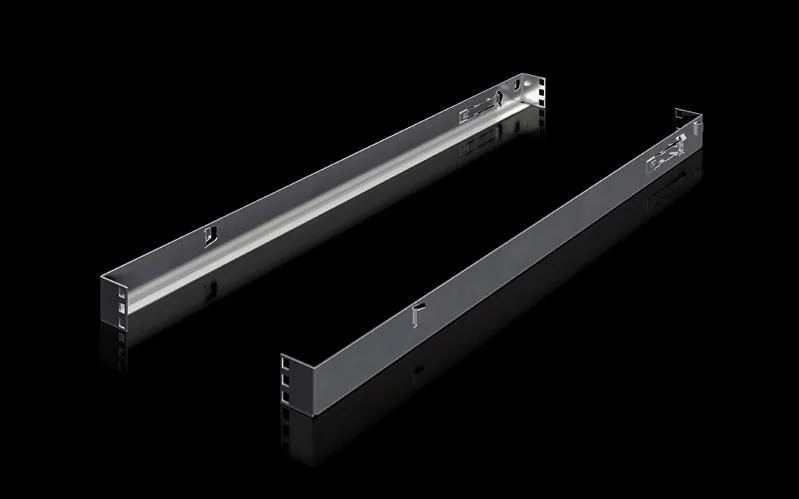 Rittal IT 7100.540 OCP 21" to 19" adaptor, load capacity up to 25 kg max, for use in the OCP ORV3 rack