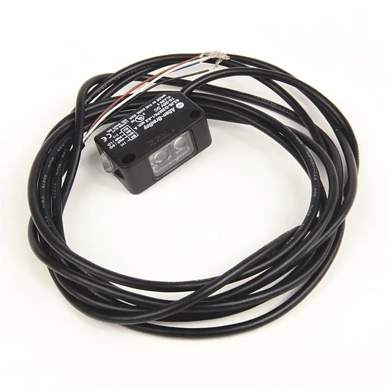 Allen Bradley 42JS-D2MPA1-Y4 Photoelectric Sensor