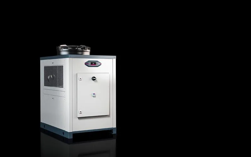 Rittal SK 3336.460 SK Blue e Çiller 30,8/35,9 kW, 400 V, 3~, 50 Hz, 460 V, 3~, 60 Hz, GYD: 900 x 1733 x 1560 mm