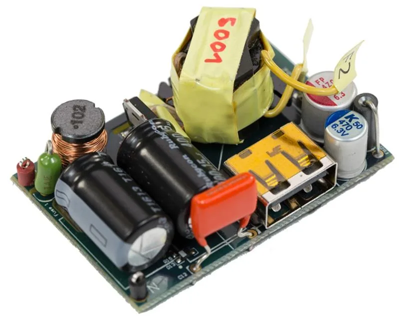 Infineon EVAL_15W_5V_FLYB_P7