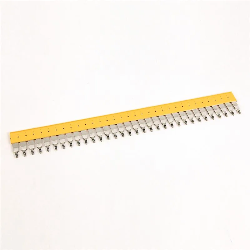 Allen Bradley 1492-CJL8-32 Center Jumper