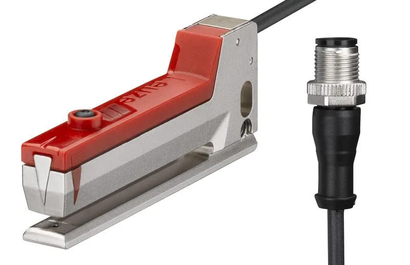 Leuze IGS 63B/6D.3,200-S12 Çatal fotoelektrik sensör