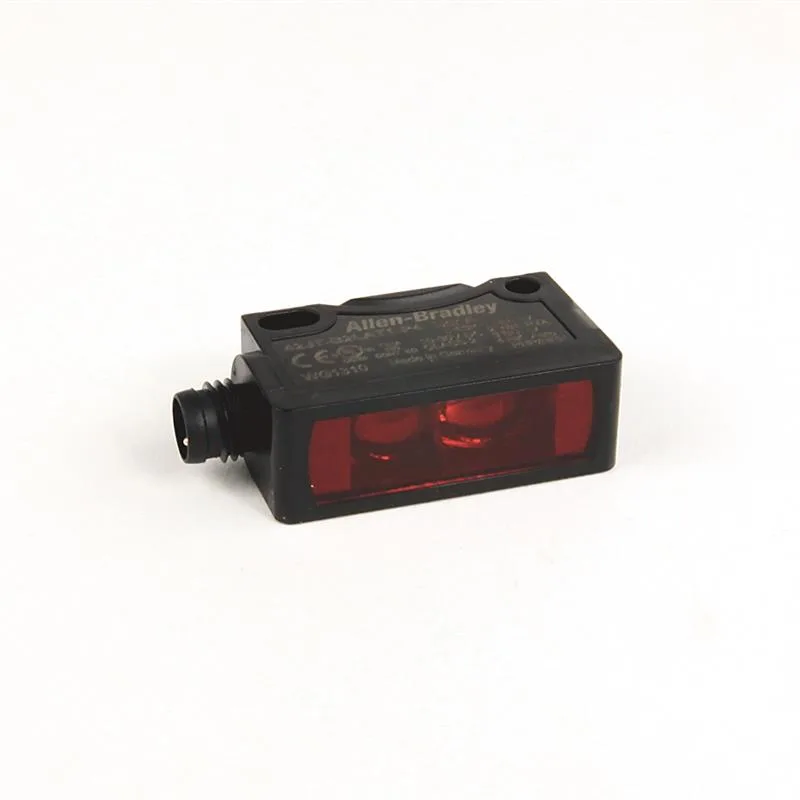 Allen Bradley 42JT-B2LAT1-P4 Photoelectric Sensor