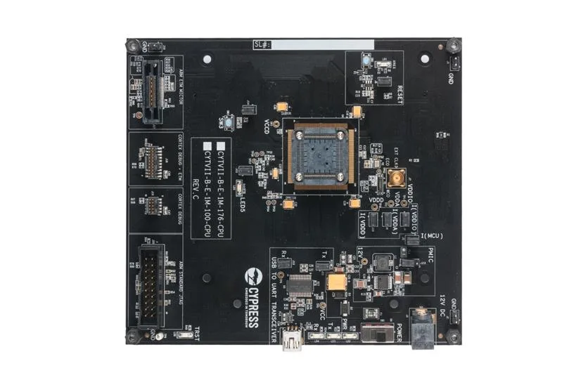 Infineon CYTVII-B-E-100-SO
