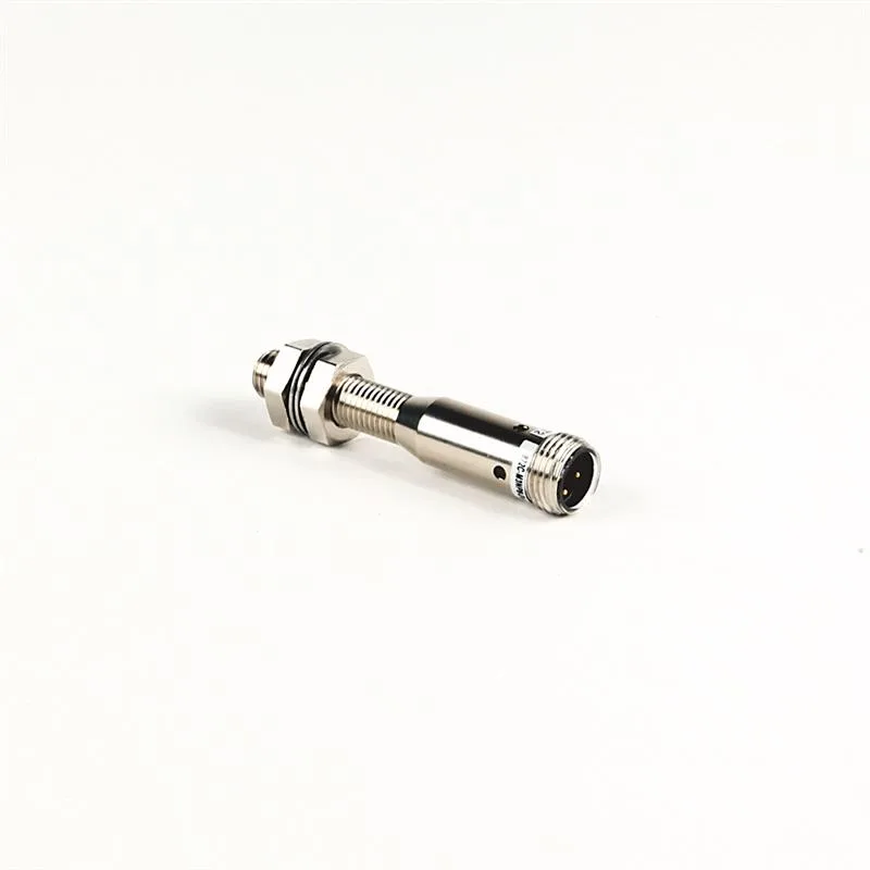 Allen Bradley 872C-M3NP8-E2 Inductive Prox Sensor