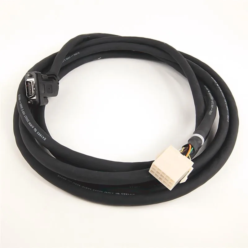 Allen Bradley 2090-DANFCT-S04 CABLE