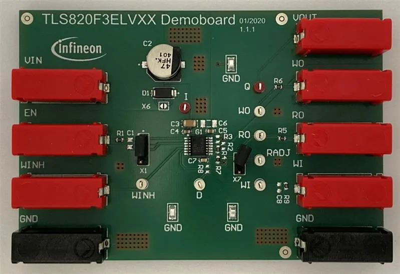 Infineon TLS820F3EL V50 BOARD