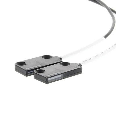 Omron E32-T16PR 2M