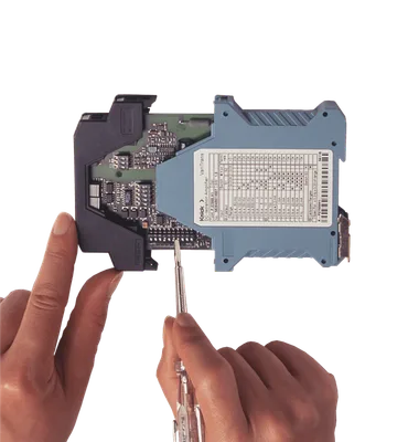 KNICK P2700H1-S002 Üniversal İzole Sinyal Çevirici