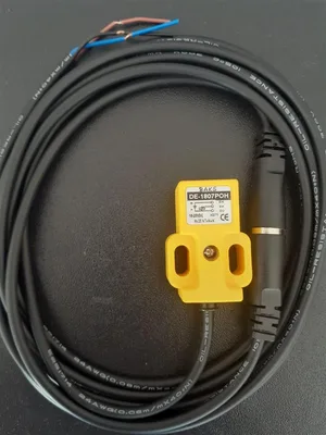 BAKS DE-1807POH Proximity switch