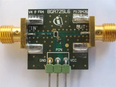 Infineon BGA725L6 BOARD