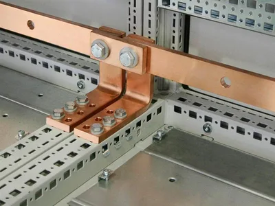 Rittal SV 9661.230 SV Açılı PE/PEN bara, 30x10mm, 4'lü pk