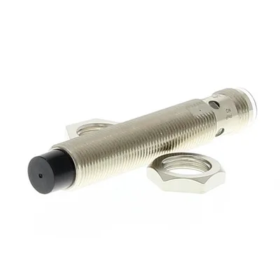Omron E2A-M12LN05-M1-B1