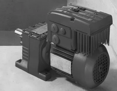 SEW EURODRIVE MM15D-503-00 Movimot Inverter with Motor