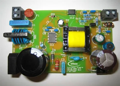 Infineon EVALSF3R-ICE3BR4765J