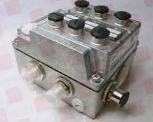 SEW EURODRIVE 1MRO0331 I/O MODULE CONNECTOR DEVICENET SENSOR