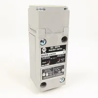 Allen Bradley 802PR-LACH2
