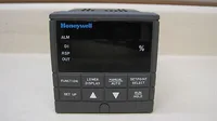 Honeywell UDC3000-DC300E-E-0A3-22-000-0-GE